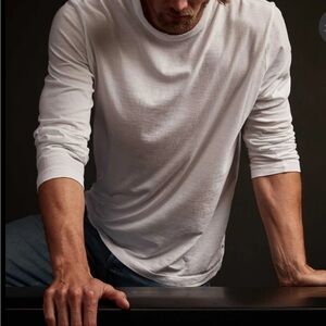 James Perse White Long Sleeve Tee Relaxed Fit Crewneck